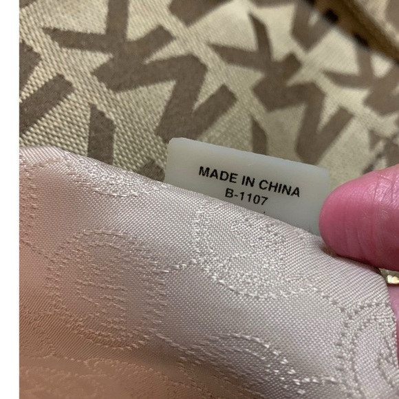 Michael Kors Tan Canvas multi pocket tote with leather trim - Picture 10 of 10